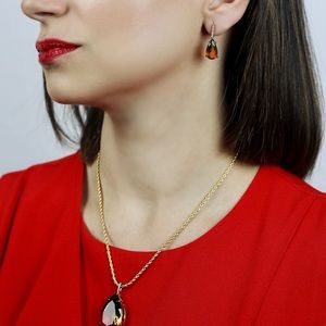 Gold plated with big crystal pendant set